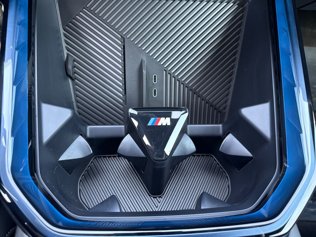 New 2026 Alpine White BMW 30 xDrive image 26