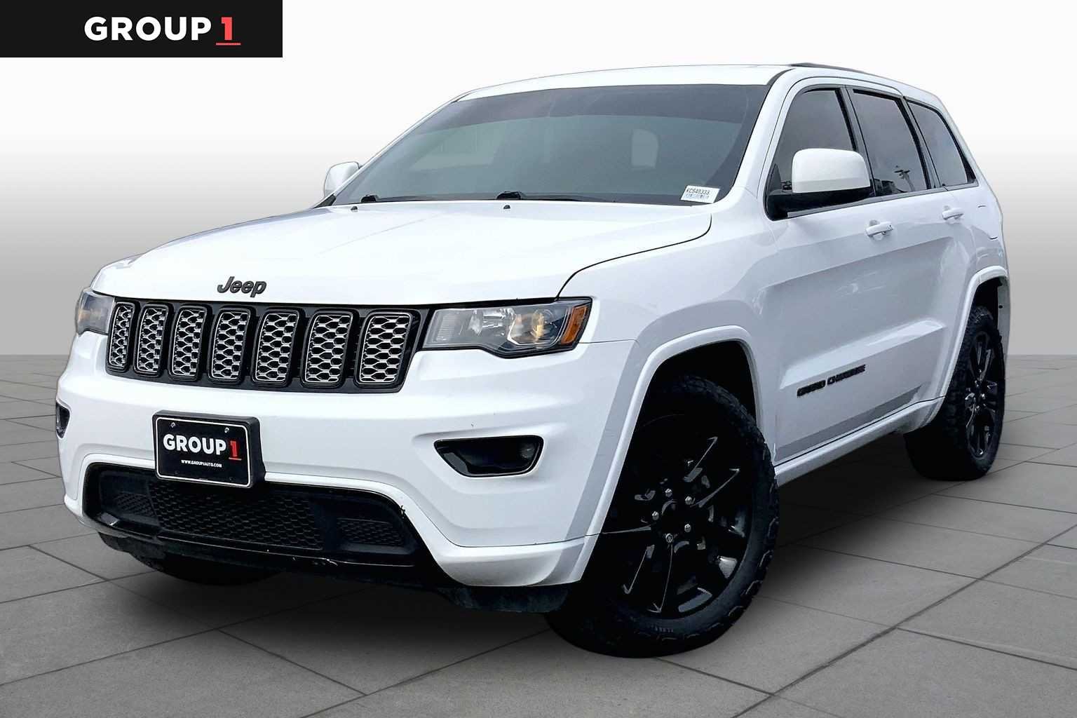 2019 Jeep Grand Cherokee Altitude's photo