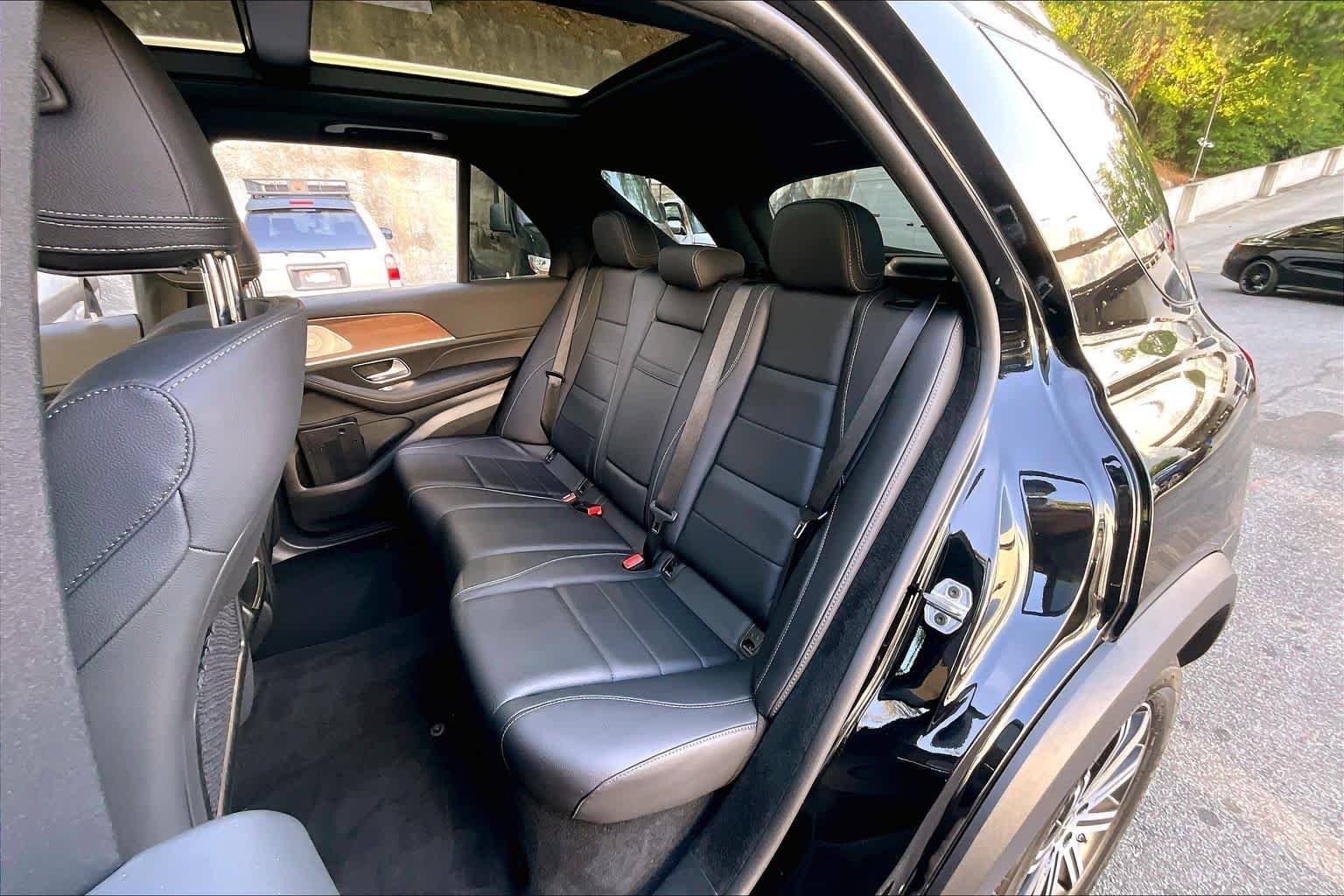 Certified Used 2026 Obsidian Black Metallic Mercedes-Benz GLE 350 image 20