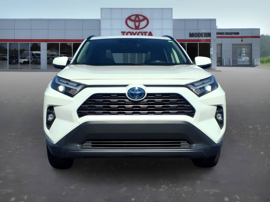 Used 2022 Blizzard Pearl Toyota Hybrid XLE Premium image 8