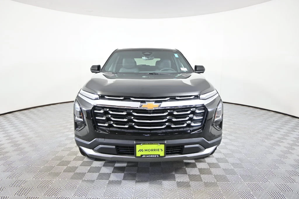 2027 Chevrolet Equinox LT - Photo 10