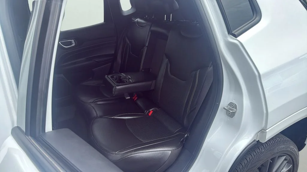 Used 2022 White Jeep High Altitude image 35