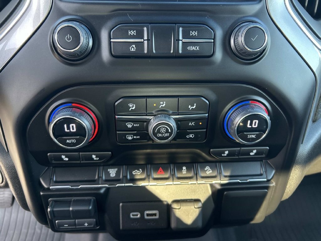 Used 2023 Summit White Chevrolet LT image 32