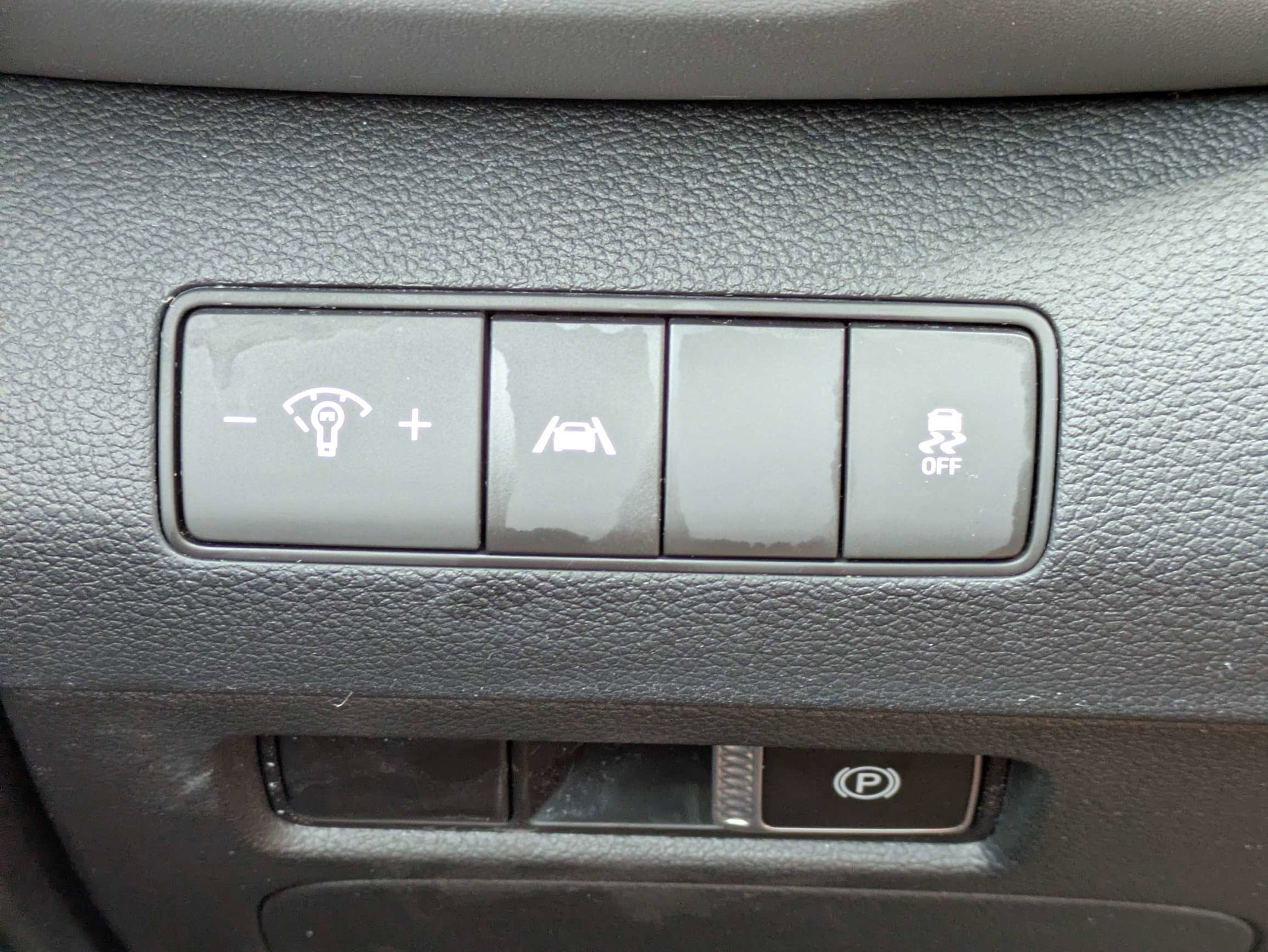 Used 2023 Portofino Gray Hyundai SE image 22