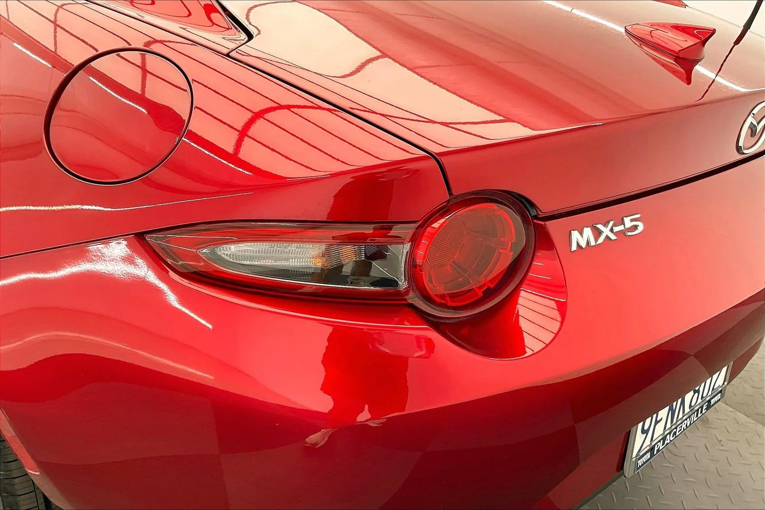 Used 2023 Soul Red Crystal Metallic Mazda Grand Touring image 26