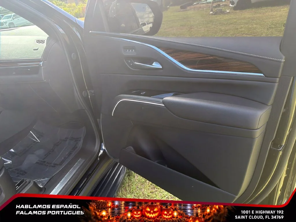 Used 2024 Black Raven Cadillac Premium Luxury image 32