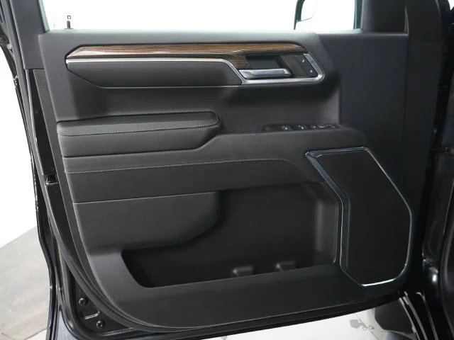 Used 2024 Black Chevrolet RST image 20