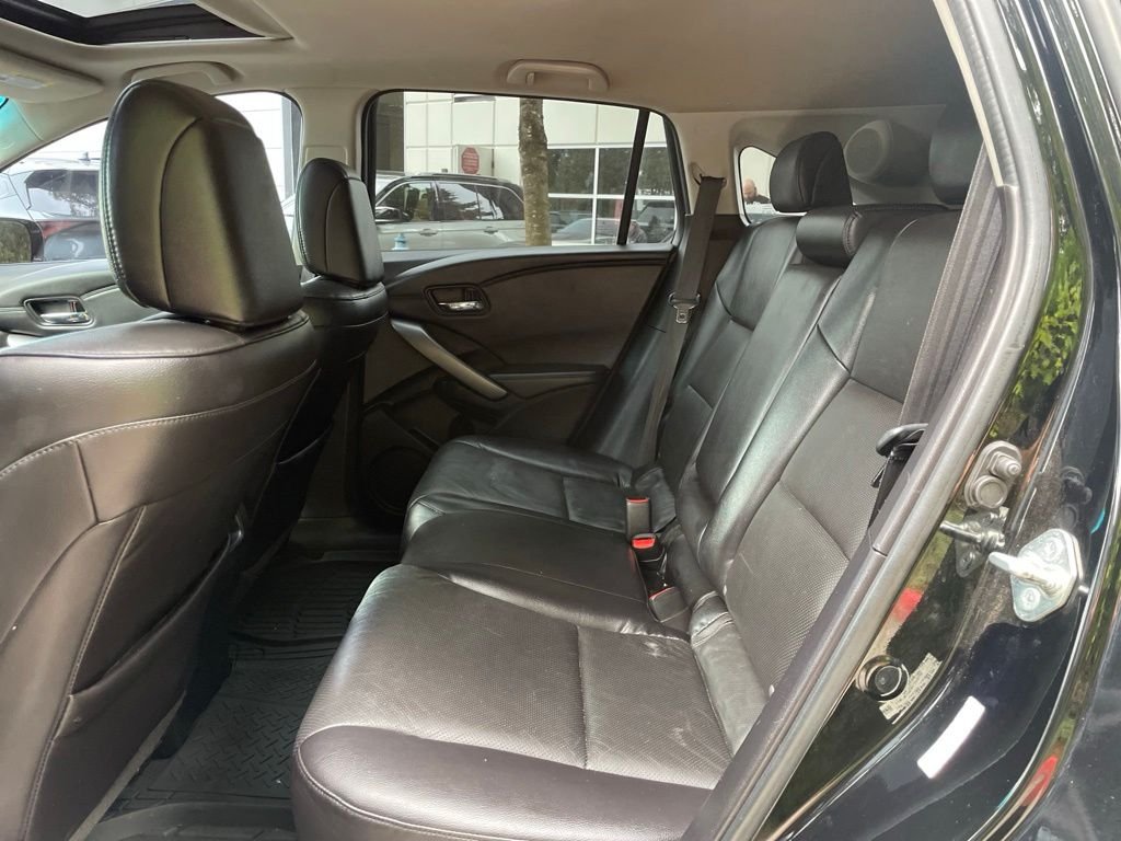 Used 2015  Acura Technology Package image 20