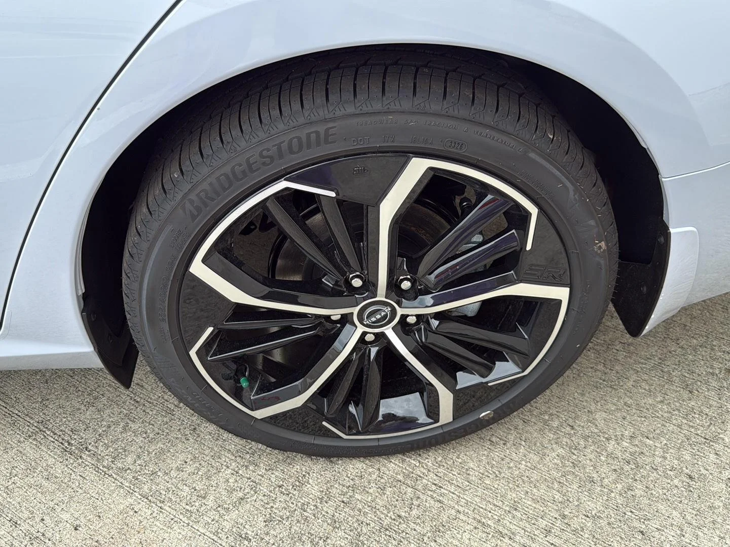 New 2026 Gray Sky Pearl Nissan SR image 19