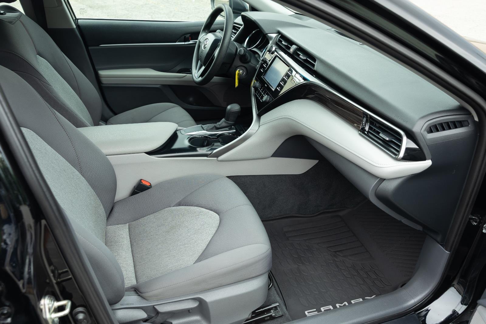 Used 2020 Midnight Black Metallic Toyota LE image 14