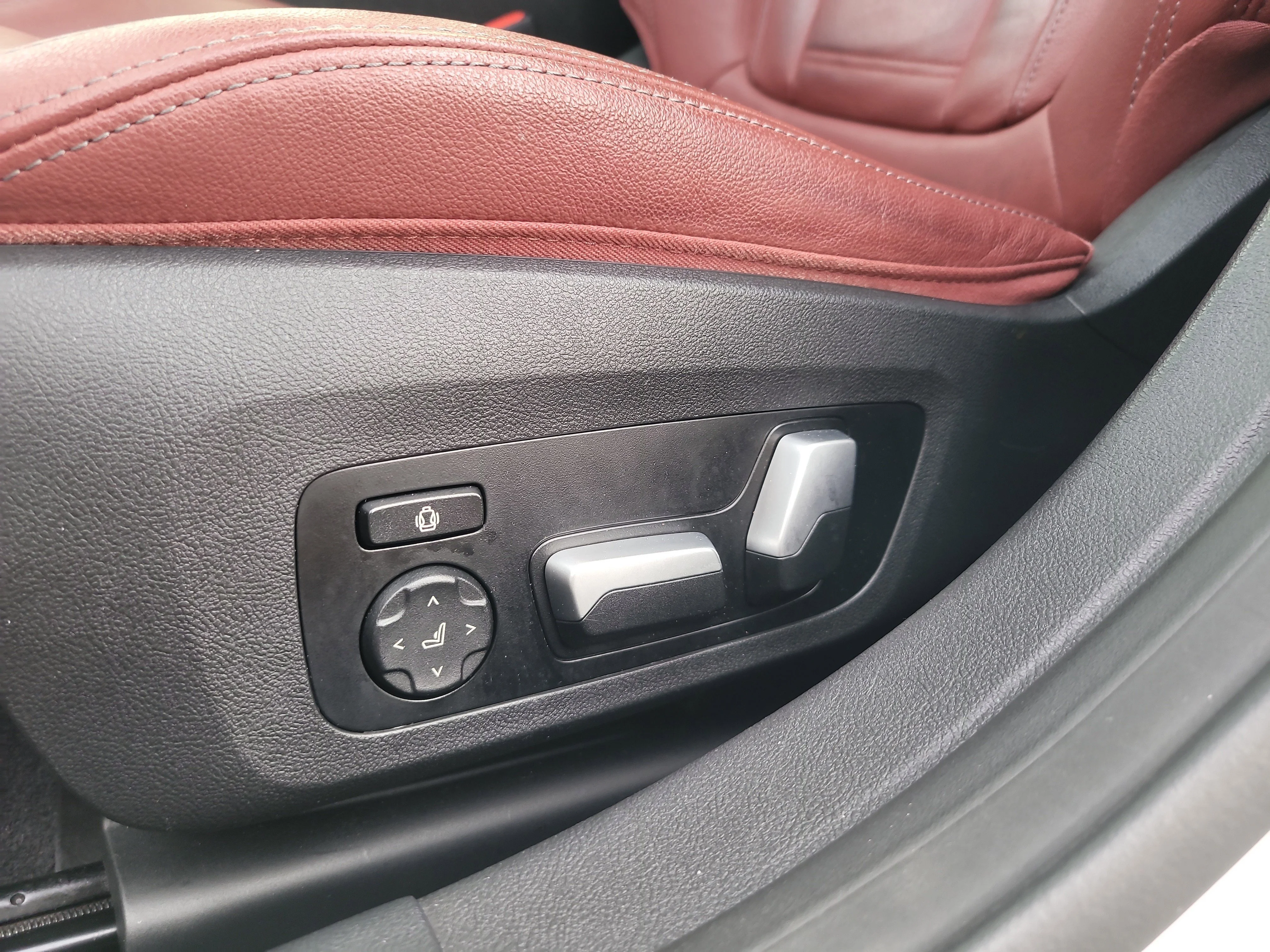 Used 2023 Alpine White BMW 430i image 17