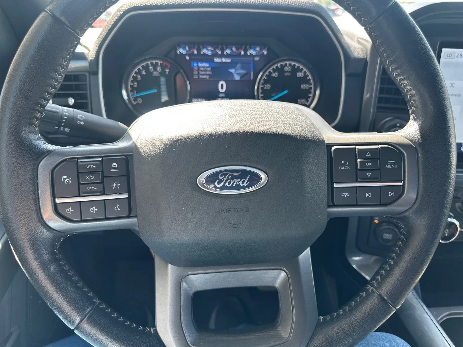 Used 2022 Iconic Silver Metallic Ford XLT image 30