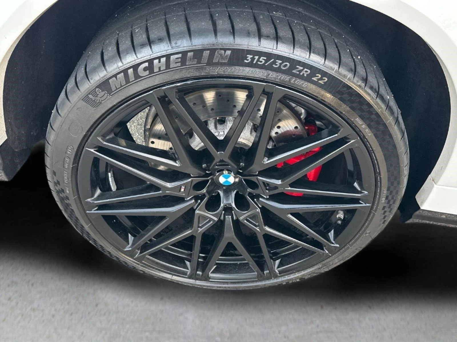 Used 2024 Mineral White Metallic BMW  image 12