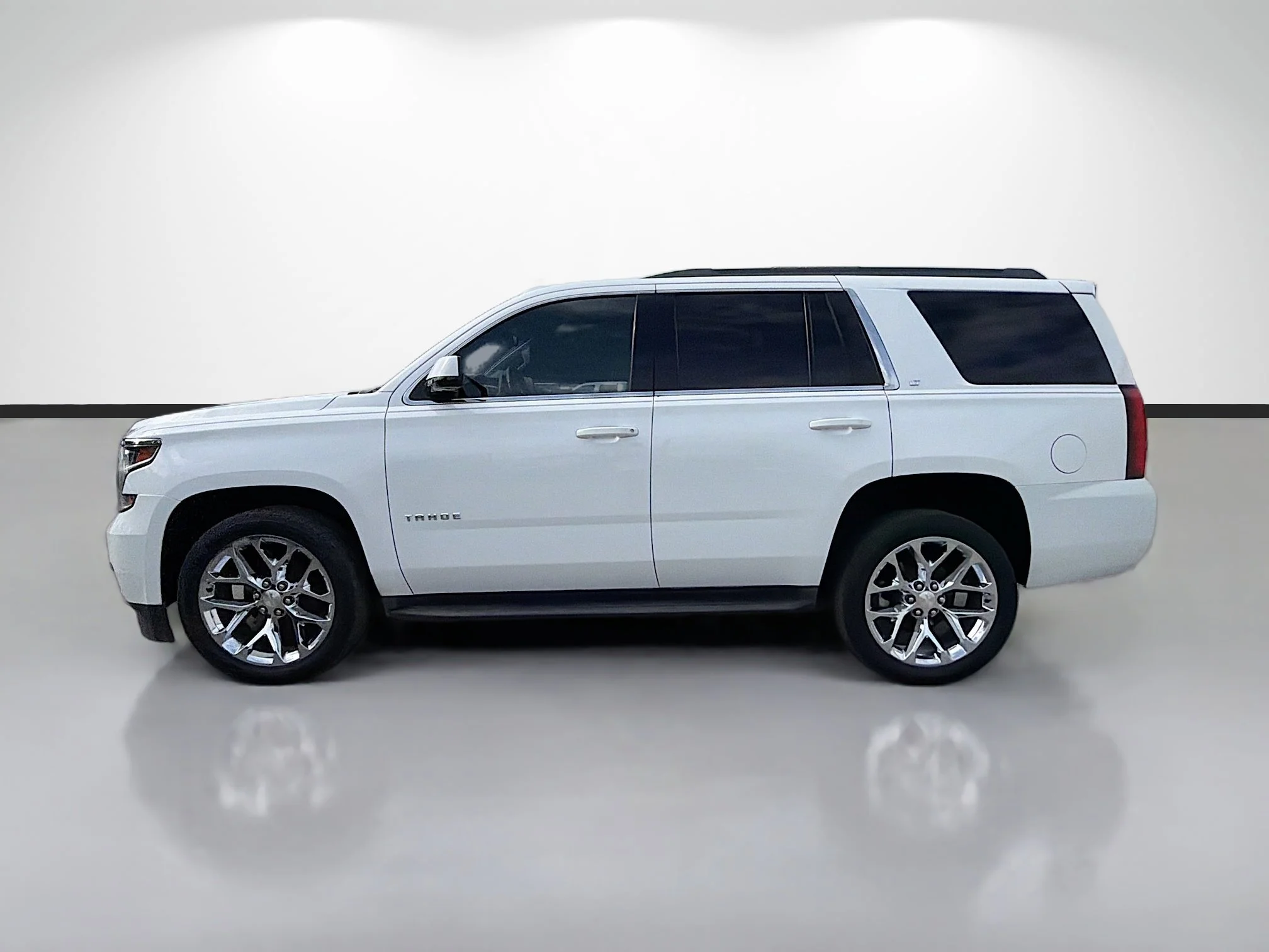 Used 2020 Summit White Chevrolet LT image 2