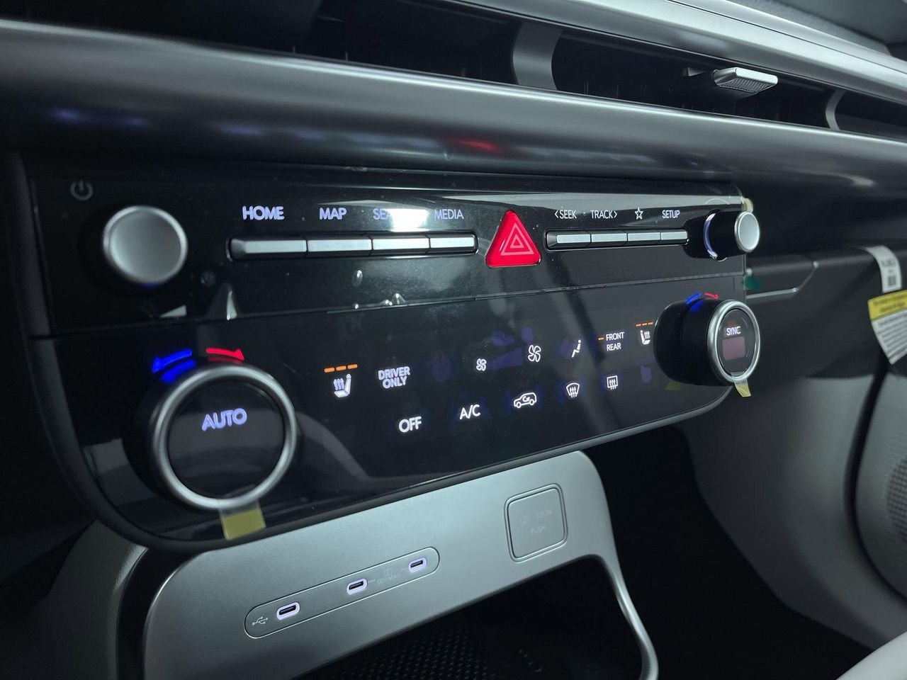 2026 Hyundai IONIQ 9 SE - Photo 21