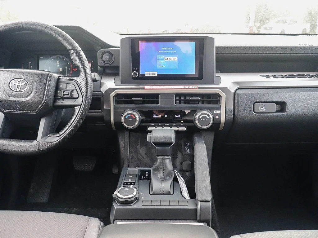 2026 Toyota Tacoma SR5 - Photo 12