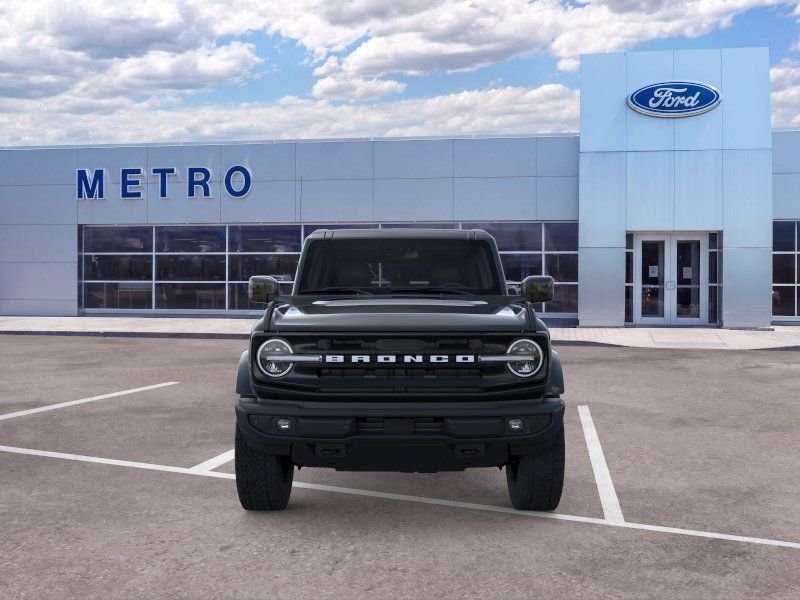 New 2026 Shadow Black Ford Outer Banks image 7