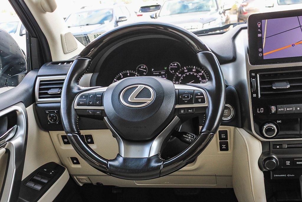 Used 2022 Silver Lexus 460 image 15