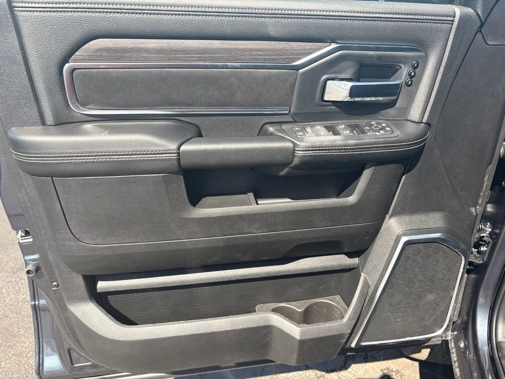 New 2026 Forged Blue Metallic Exterior Paint RAM LARAMIE image 15