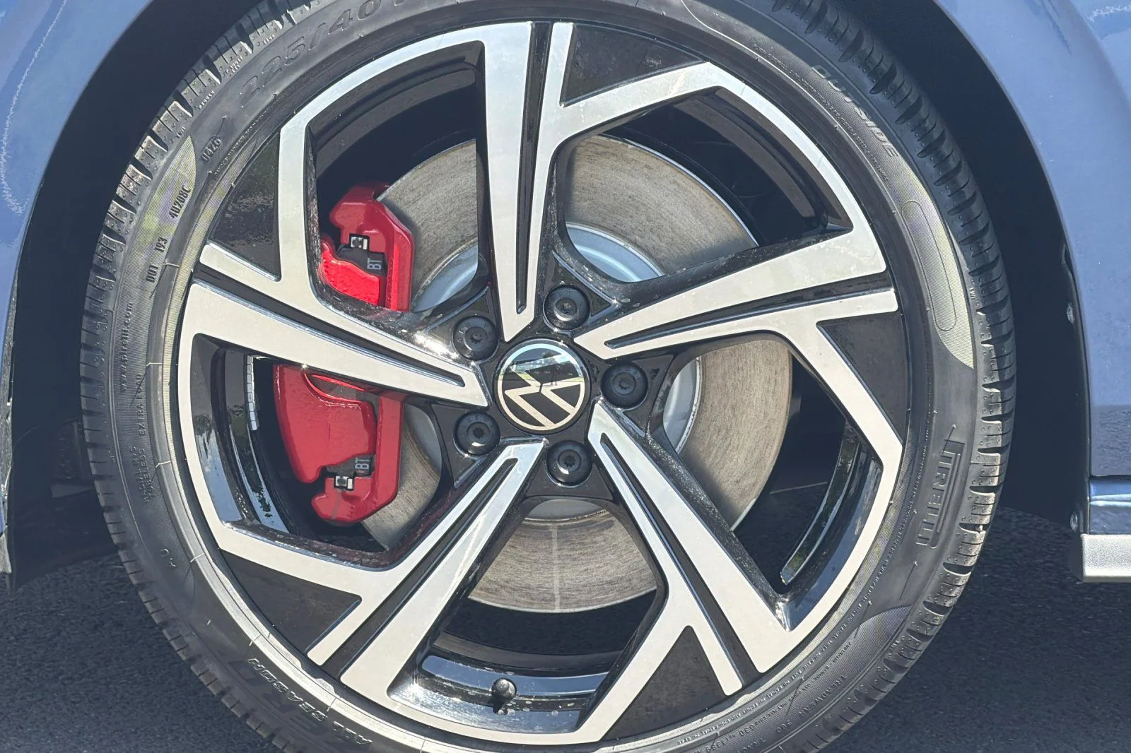 New 2026 Blue Volkswagen 2.0T SE image 25