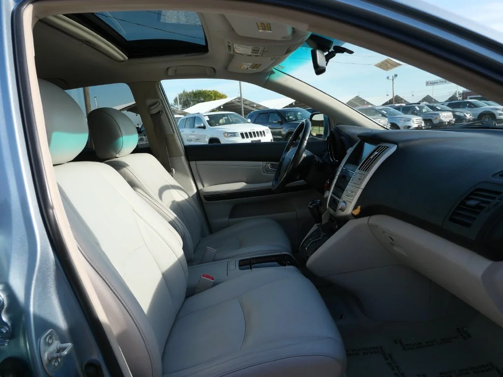Used 2008 Blue Lexus 350 image 12
