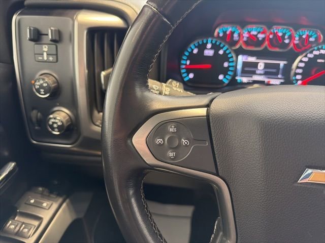 Used 2016 White Chevrolet LTZ image 32