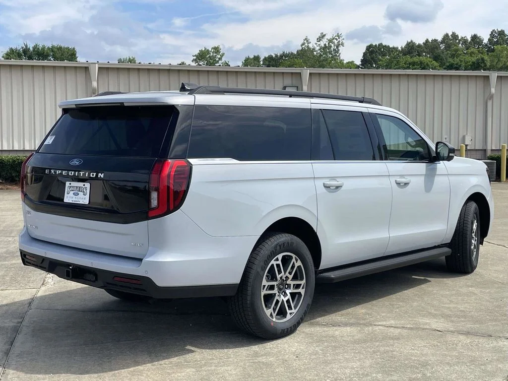 New 2026 Silver Ford Active image 3