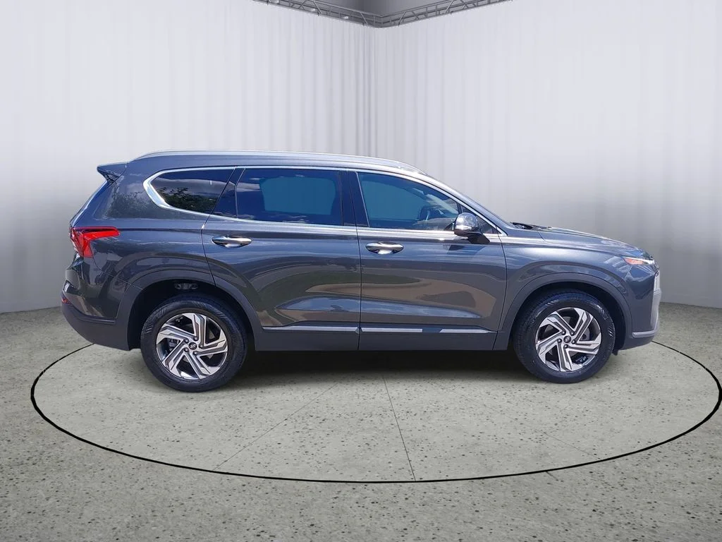Used 2023 Gray Hyundai SEL image 2