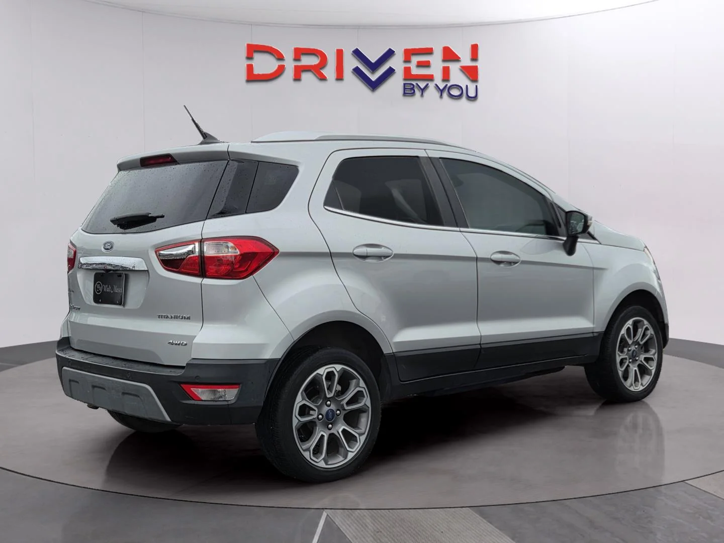 Used 2020 Moondust Silver Ford Titanium image 5