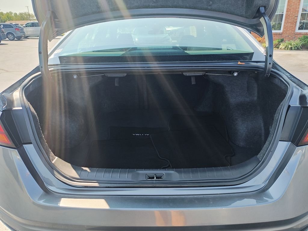 Used 2023 Gray Nissan 2.5 SV image 9