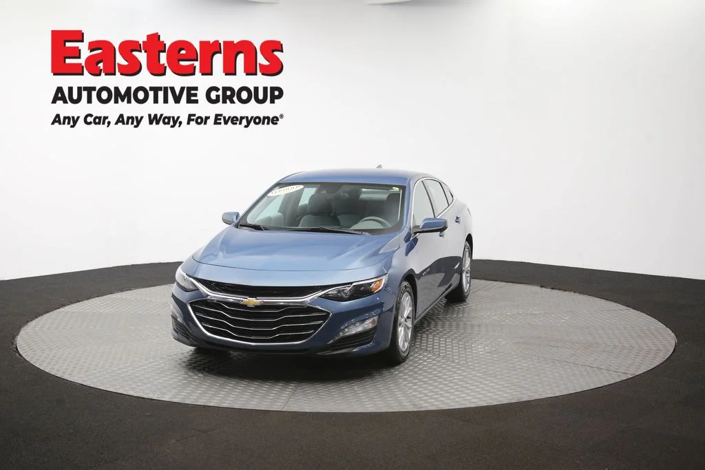 Used 2025 Blue Chevrolet LT image 55
