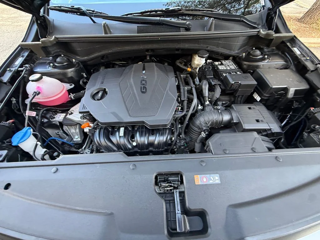 Used 2026 Black Kia LX image 20