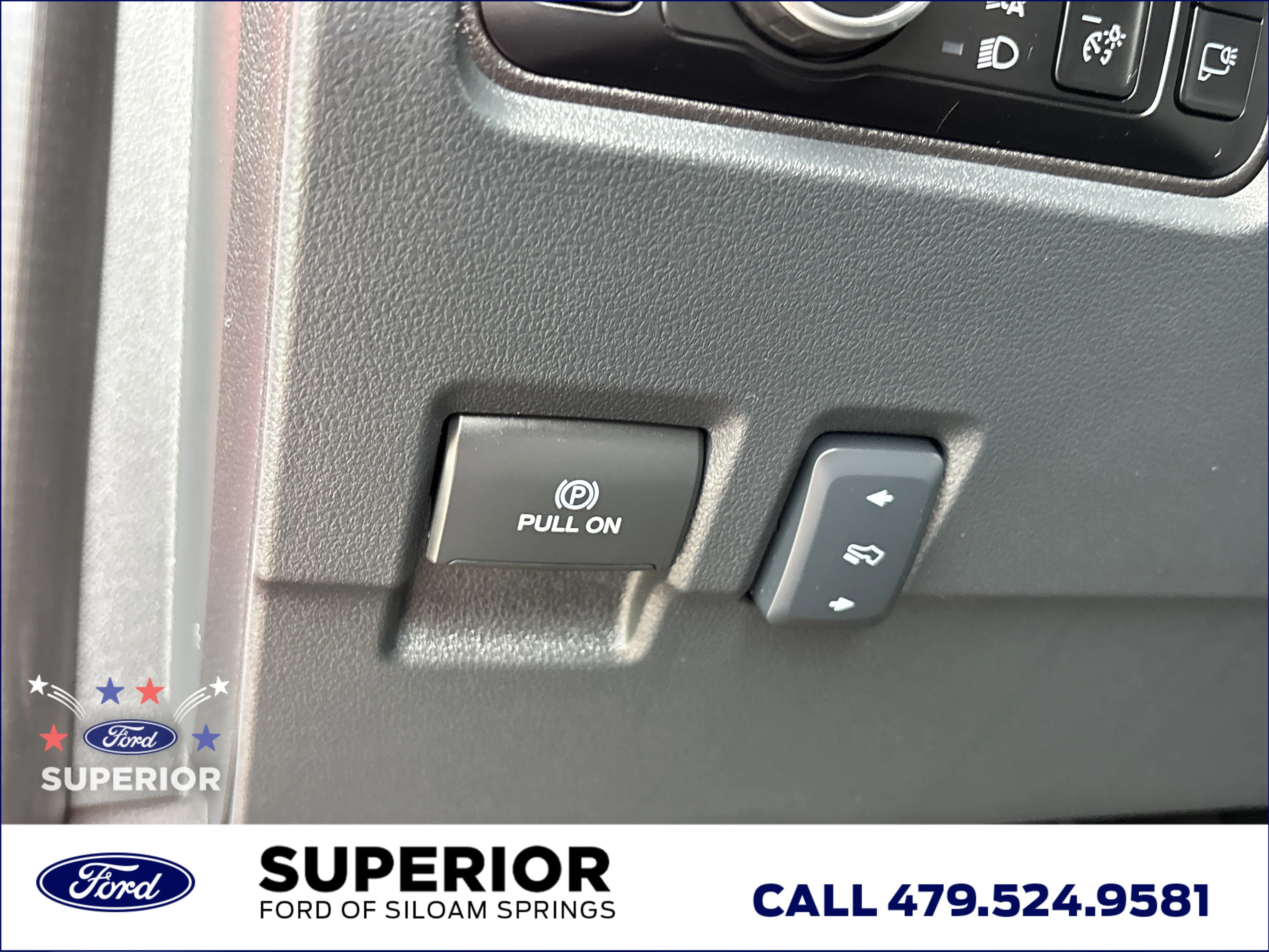 Used 2025 Race Red Ford Lariat 4WD image 29