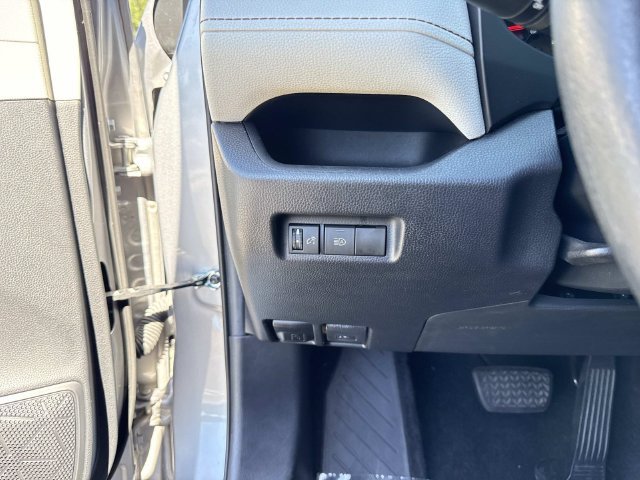 Used 2021 Silver Sky Metallic Toyota XLE image 31