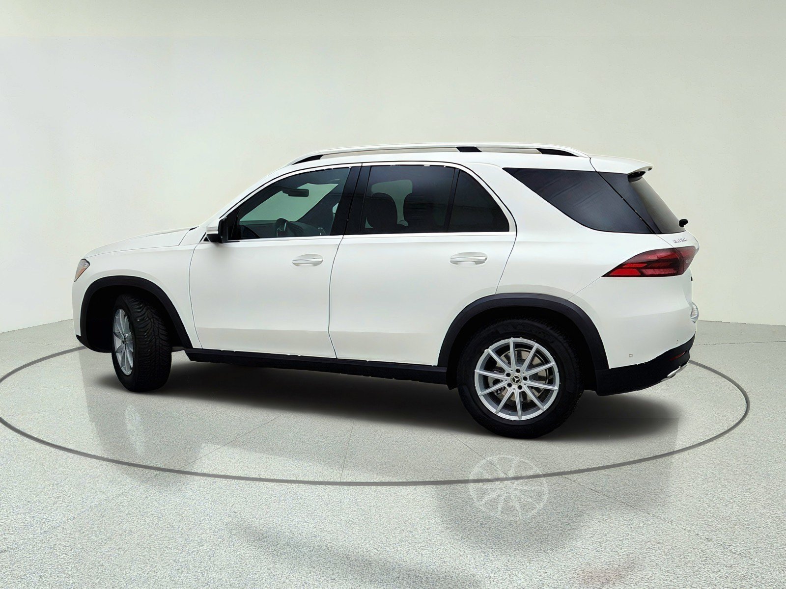 New 2026 Polar White Mercedes-Benz GLE 350 4MATIC® SUV image 41