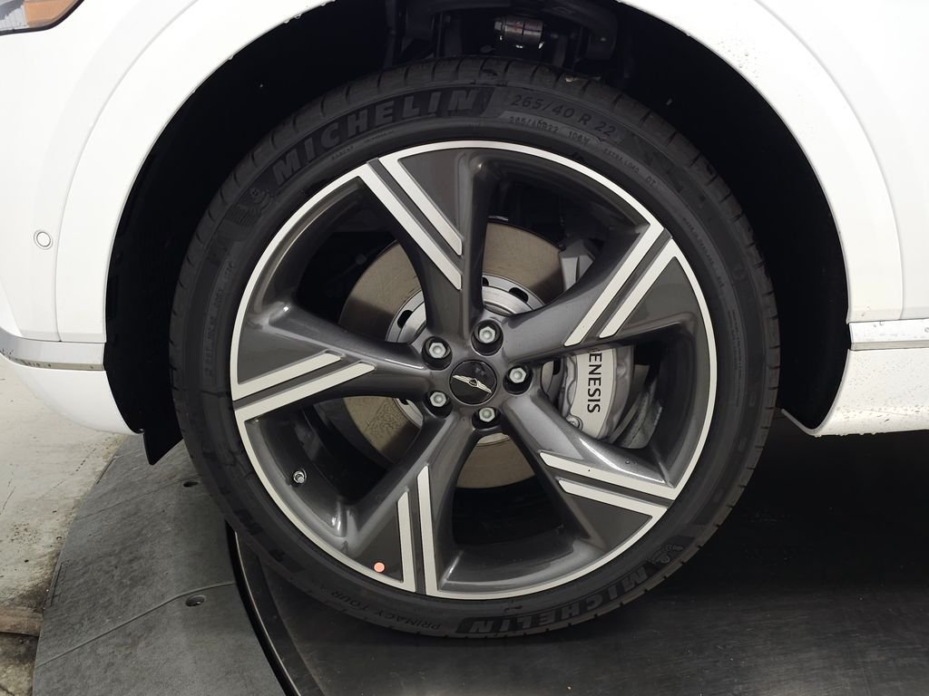 New 2026 White Genesis 2.5T Prestige image 8