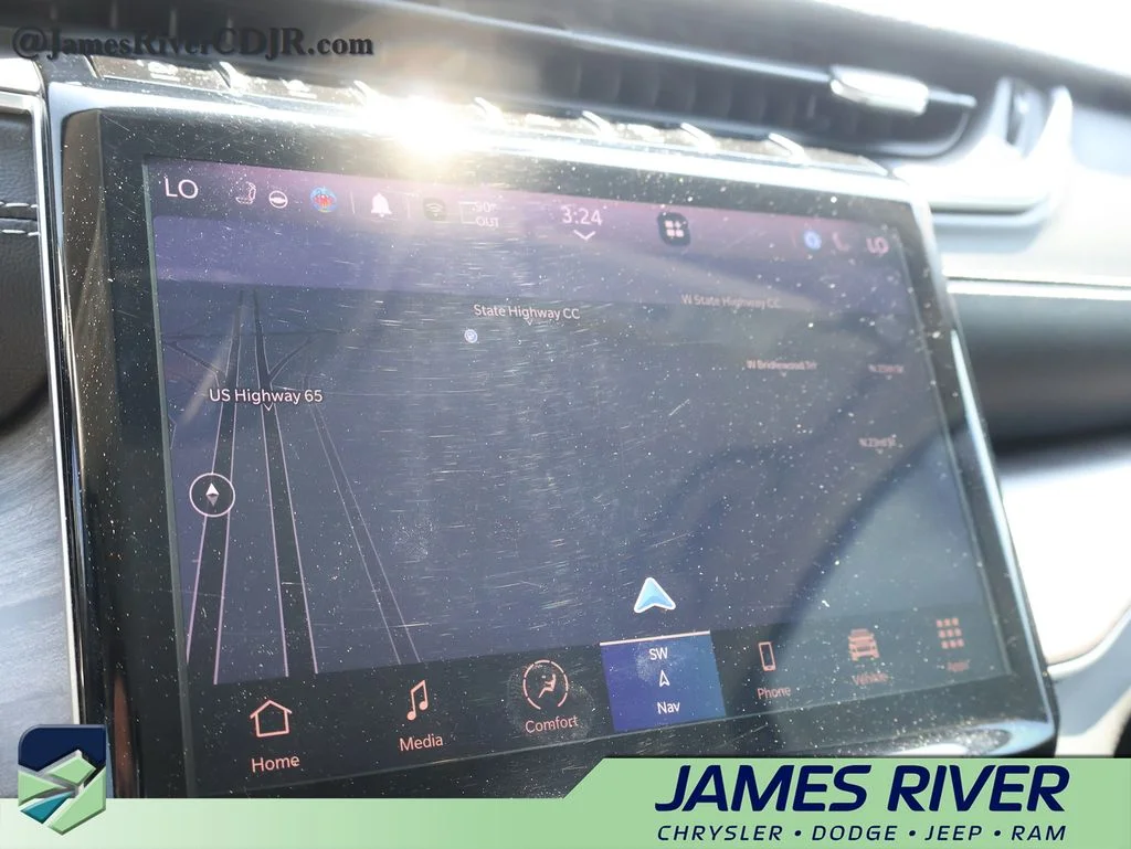 Used 2021 Gray Jeep Limited image 37