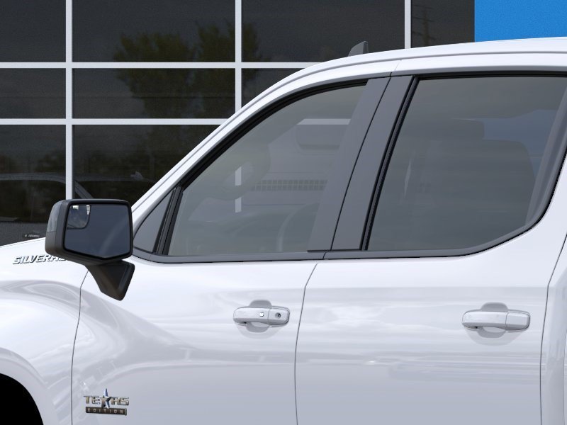 New 2026 Summit White Chevrolet RST image 12