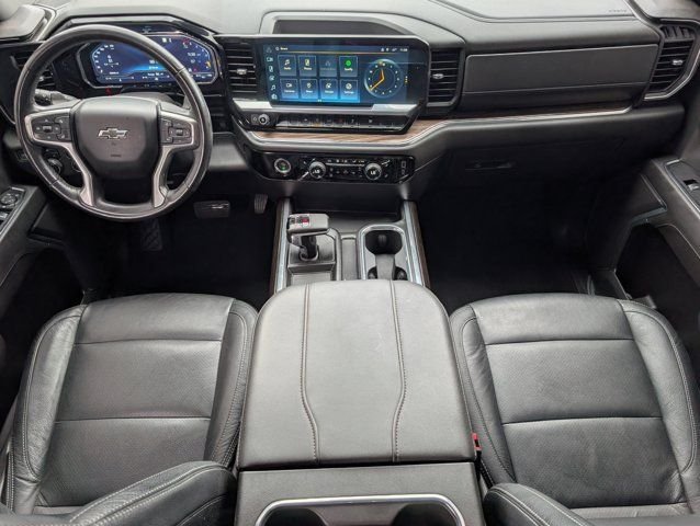 Used 2023 Gray Chevrolet RST image 5