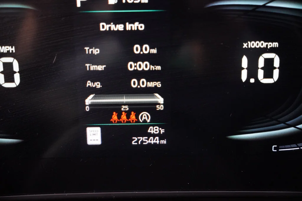 Used 2024 Glacial White Pearl Kia EX image 7
