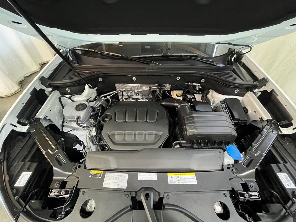 New 2026 White/off-white Volkswagen 2.0T Peak Edition image 29