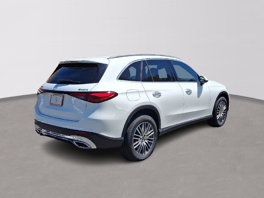New 2026 Polar White Mercedes-Benz GLC 300 image 18