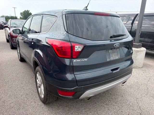 Used 2019 Sea Green Ford SE image 6