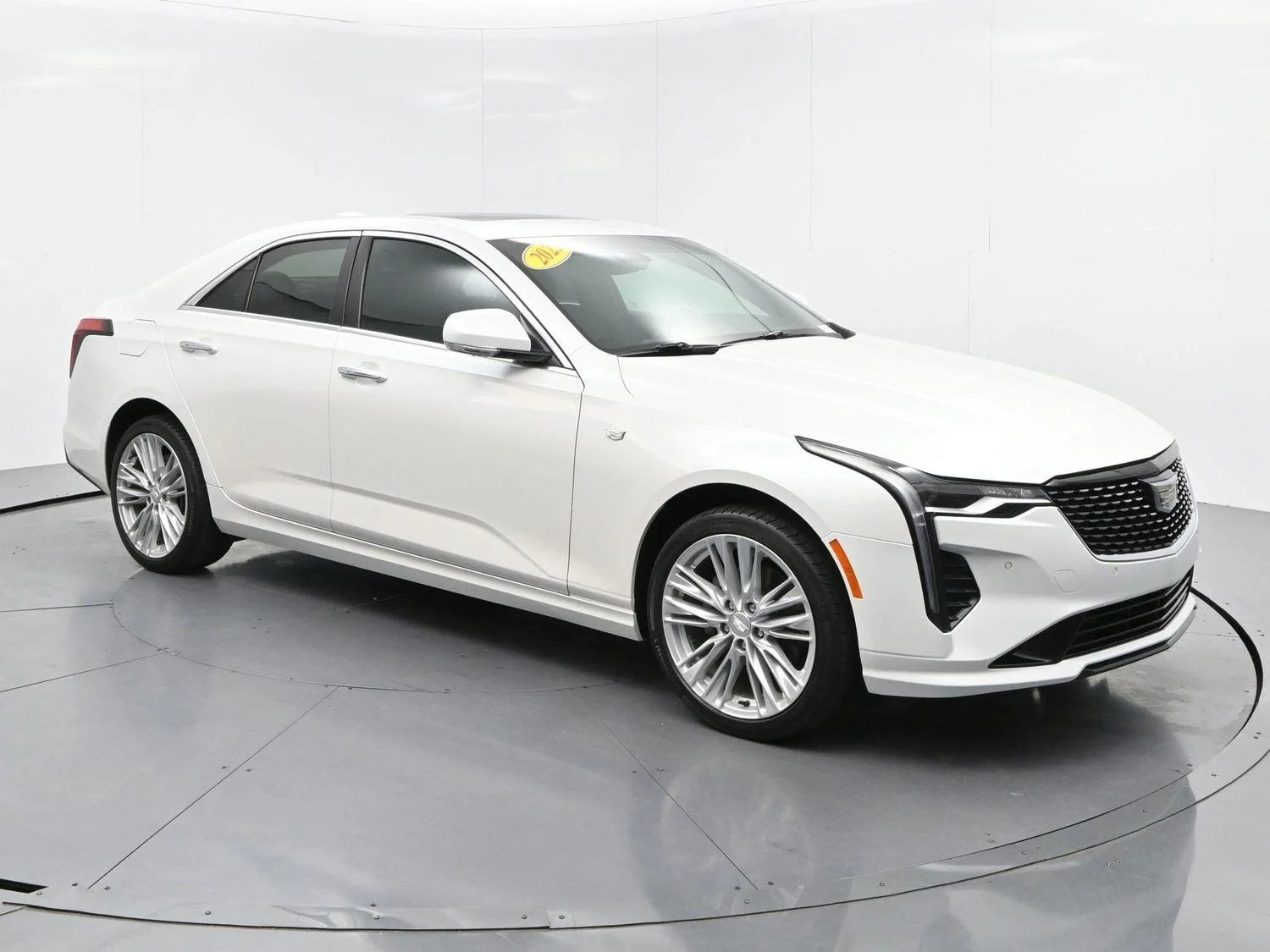 Used 2022 Crystal White Tricoat Cadillac Premium Luxury image 1