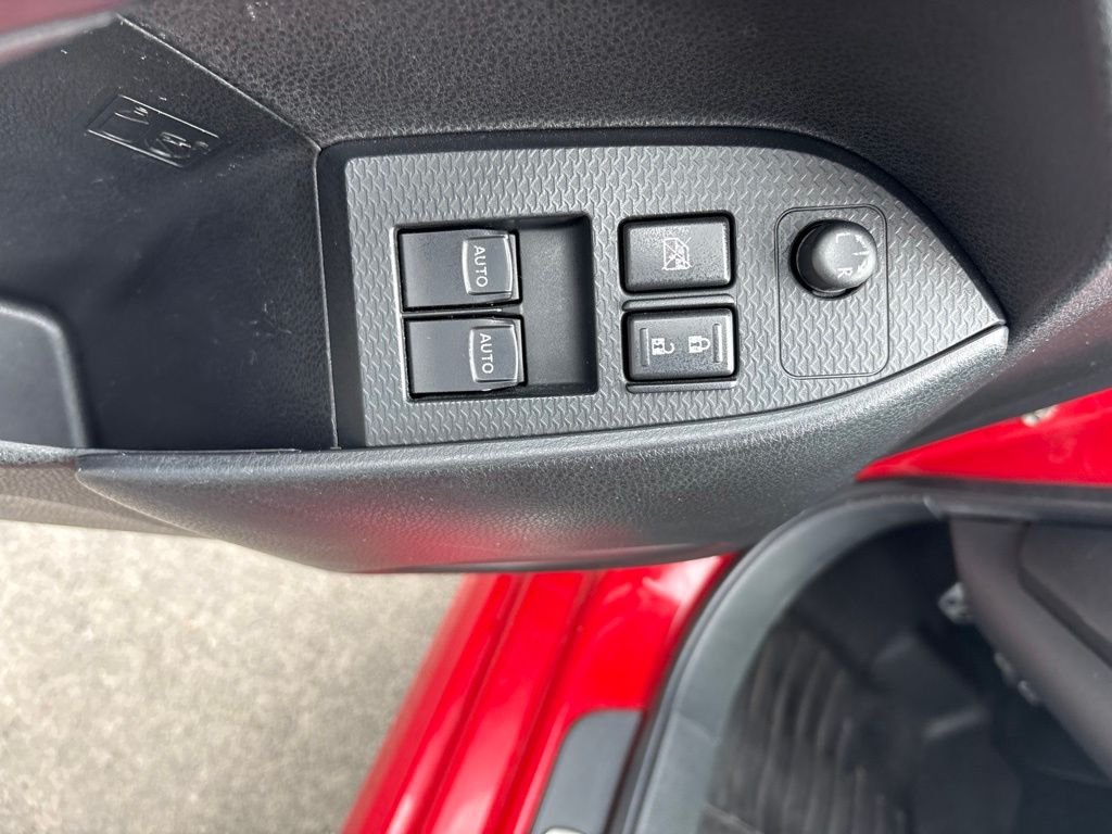 Used 2016 Red Subaru Premium image 14