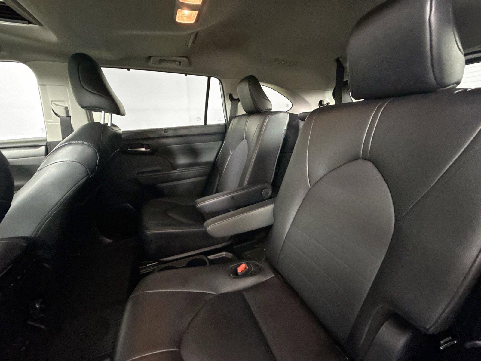 Certified Used 2025 Celestial Silver Metallic Toyota XLE image 31