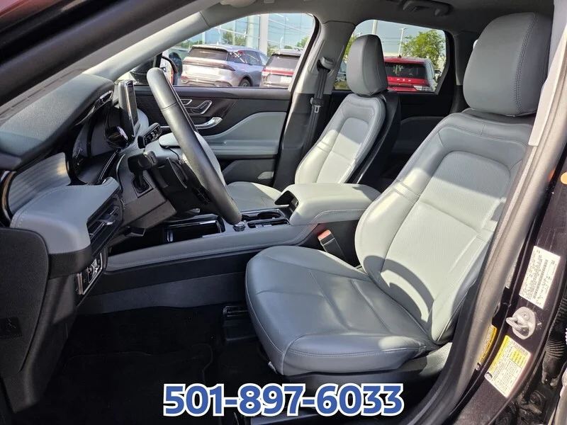 Used 2022 Black Metallic LINCOLN STANDARD AWD image 9