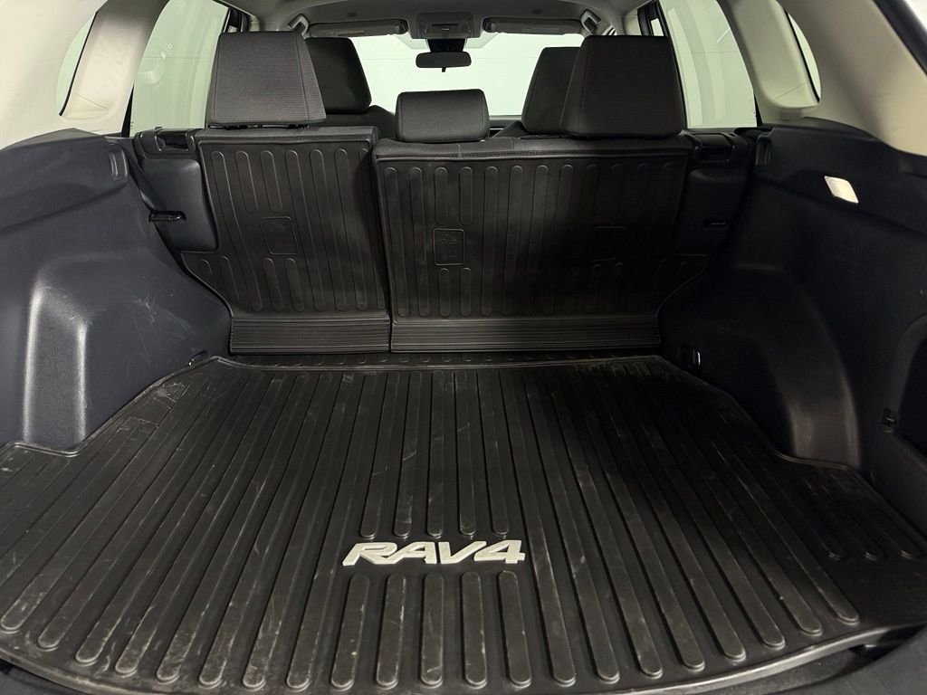 Used 2025 Ice Toyota XLE image 26