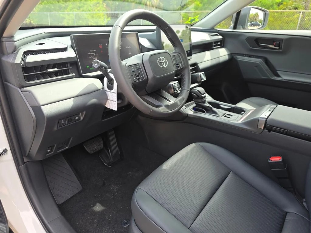 Used 2026 White Toyota XLE Premium image 26