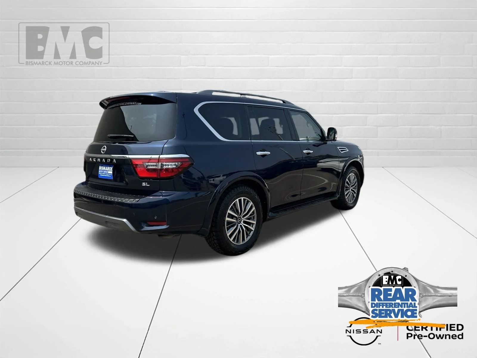 Used 2023 Blue Nissan SL image 3